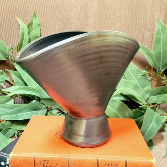 ✒️VTG Prinknash Pewter Redware Fan Vase Circa 1950s HARD TO FIND! - Picture 4 of 9